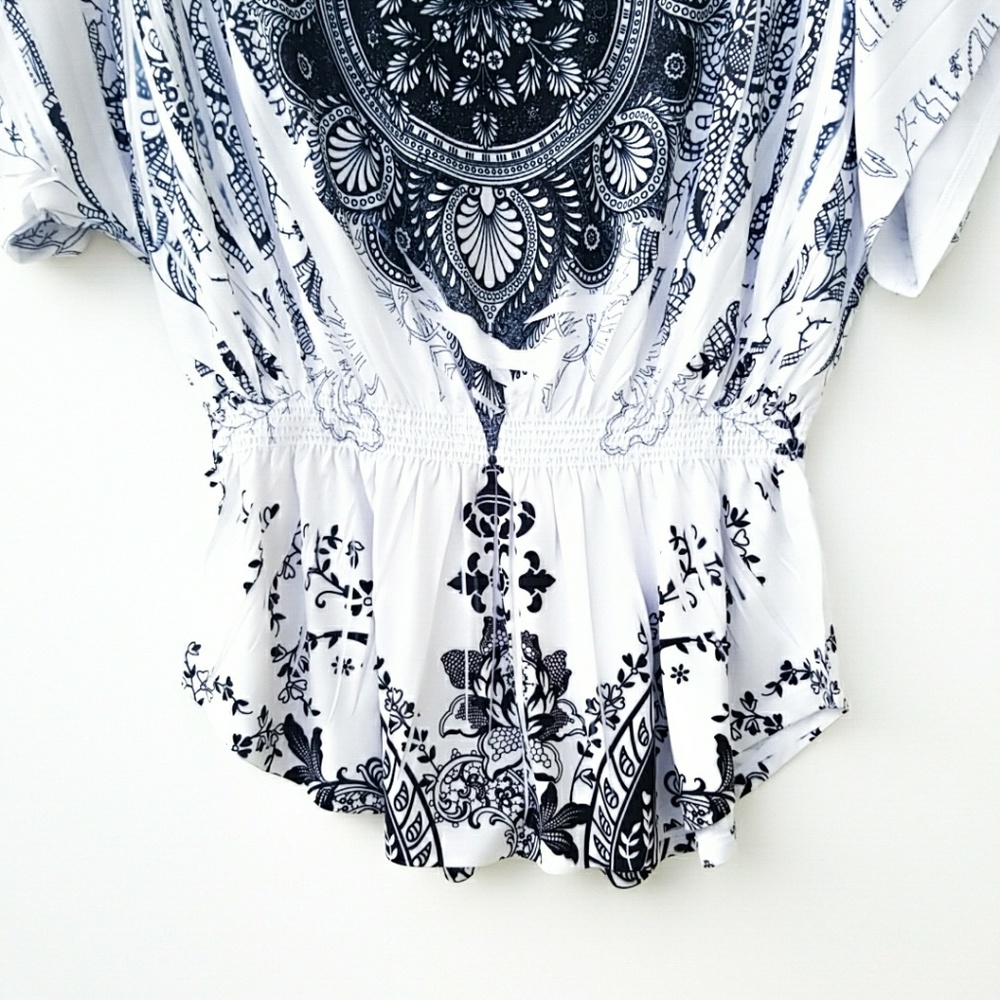 Print Top - Picture 5 of 8